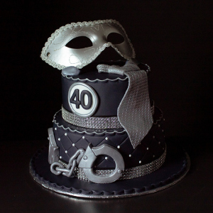 FT322 40 Shades of Black